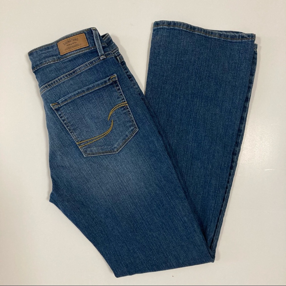 Levi’s Strauss & Co. Women’s Modern Boot Cut Jeans